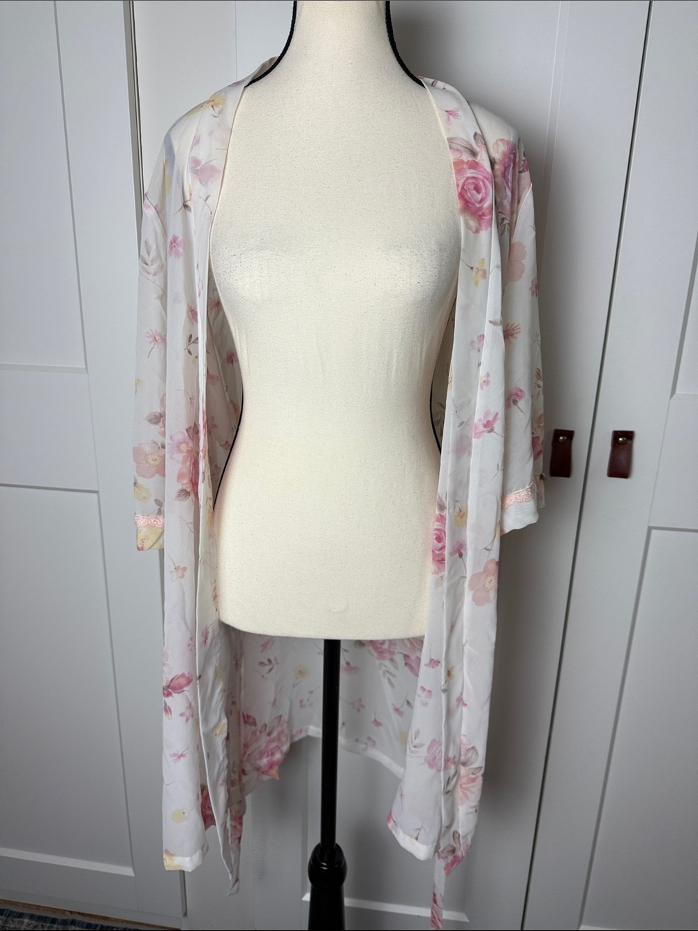 Rose floral lace coquette fairy cottage core euro bathrobe chemise layer large - Picture 6 of 7